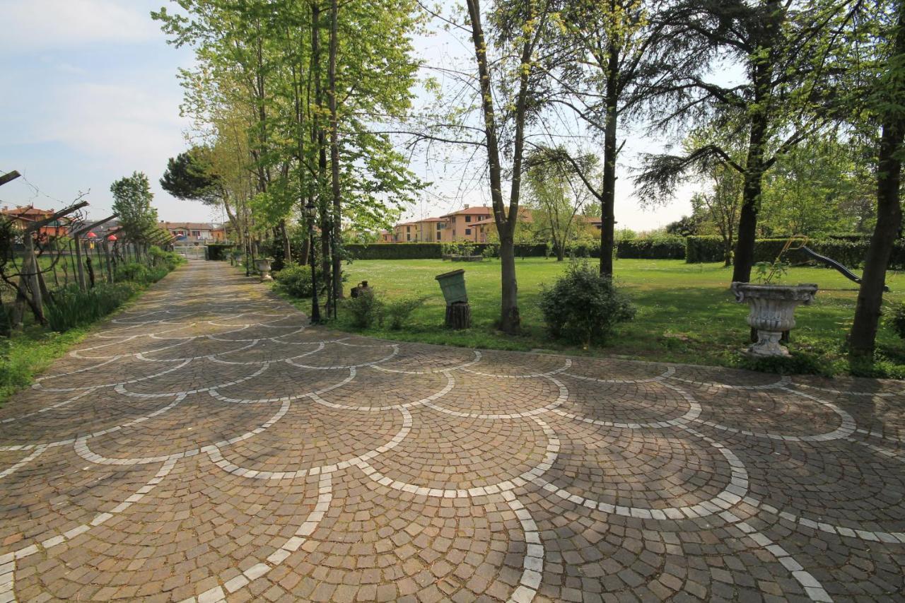 B&B Family First Capriate San Gervasio Luaran gambar